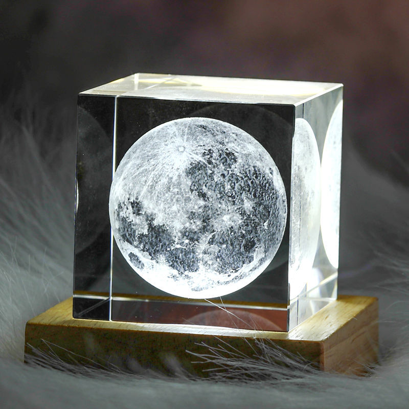 3D Moon Light - HOW DO I BUY THIS 4x4x4cm